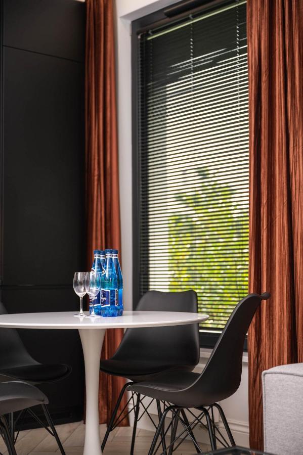 Black Diamond With Terrace - Botanica Jelitkowo By Oneapartments Апартаменти *